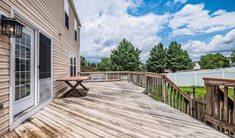 2 REDFERN Pl, Boonsboro, MD 21713