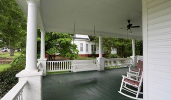 124 Eureka St, Batesville, MS 38606