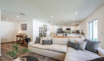 648 Grand Oaks Dr, Avon Park, FL 33825