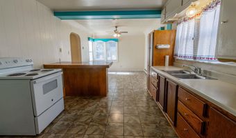 412 S Lake St, Carlsbad, NM 88220