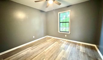 509 Honeysuckle Ln, Albertville, AL 35950