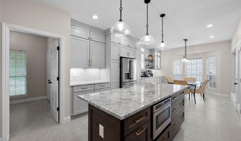 500 Terrington Dr, Ballwin, MO 63021