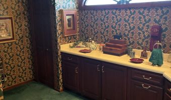 106 W 4th St, Bicknell, IN 47512