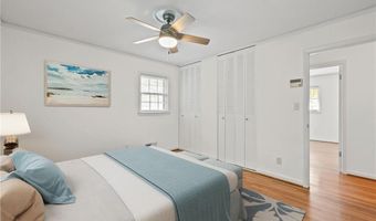 4470 LAKE IVANHOE Dr, Tucker, GA 30084