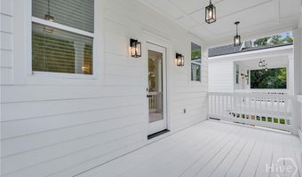 904 E 33rd St, Savannah, GA 31401