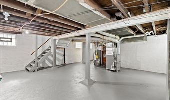 626 E Wilbeth Rd, Akron, OH 44306