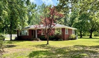 652 Trezevant Rd, Atwood, TN 38220