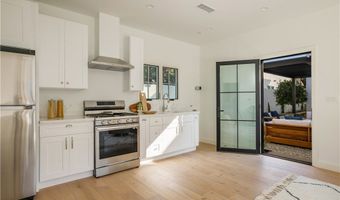 2134 Greenfield Ave, Los Angeles, CA 90025