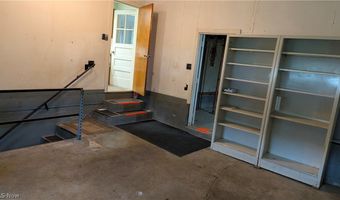 2921 Center Rd, Ashtabula, OH 44004
