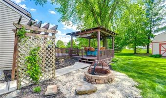 1012 Coopers Run, Amherst, OH 44001