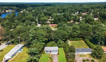 49 Magnolia Ln, Coventry, RI 02816