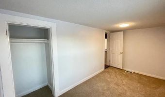 24 Grandview Rd, Bow, NH 03304