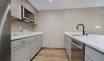 7178 Lockford Walk N, Avon, IN 46123