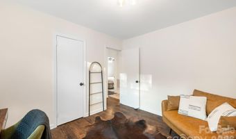 2333 Birchcrest Dr, Charlotte, NC 28205