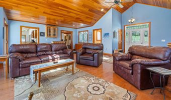 1006 Goose Pond Rd, Canaan, NH 03741