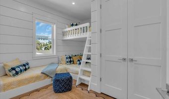 229 WILLOW Ave, Anna Maria, FL 34216