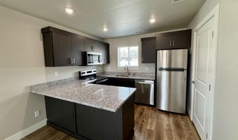 1612 Hannah Ln, Blackfoot, ID 83221