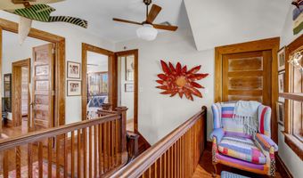 119 Washington St, Bay St. Louis, MS 39520