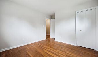 13419 BARTLETT St, Rockville, MD 20853