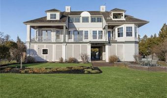 9 Hope St, Bristol, RI 02809
