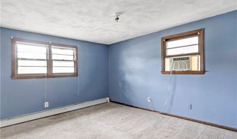 2 Huckleberry Rd, Coventry, RI 02816