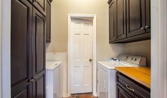 601 N Pickett St, Autaugaville, AL 36003