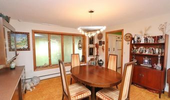 16 Hempstead Ave, Bangor, ME 04401
