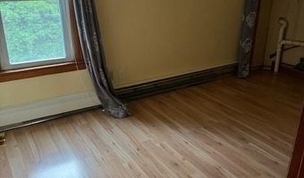 43 Meeting St, Coventry, RI 02816