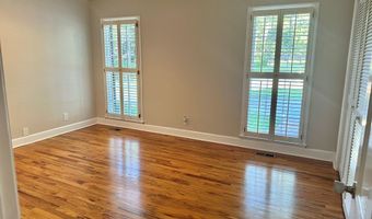 517 Meadowlark Dr, Albany, GA 31707
