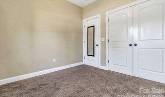 48 Asher Ln, Arden, NC 28704