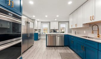 1339 WHEATSHEAF Ln, Abington, PA 19001