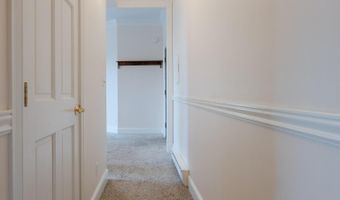 130 Main St 2D, Canton, CT 06019