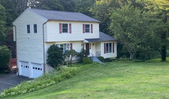 11 Olympic Dr, Danbury, CT 06810