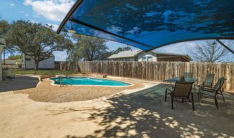 6730 E Loop 1604 S, Adkins, TX 78101