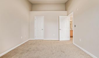 5726 N Genoa Way 301, Aurora, CO 80019