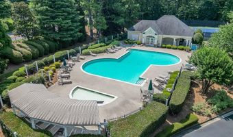 3313 Glen Devon Ln, Berkeley Lake, GA 30096