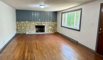 135 S MAIN St, Barnegat, NJ 08005