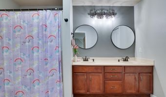 343 High Country Dr, Blakeslee, PA 18610