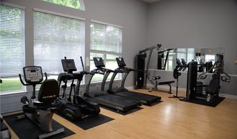 226 Adams Pointe Blvd 1, Adams Twp., PA 16046