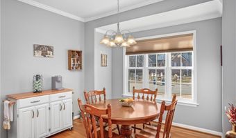 200 Scottsdale Dr, Advance, NC 27006