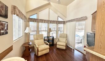 1044 S QUARTZ Dr, Apache Junction, AZ 85119
