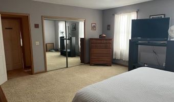 13042 Pleasant Grove Rd, Bennington, IN 47011