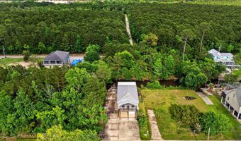43 Fiber St, Bay St. Louis, MS 39520