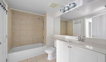 851 N GLEBE Rd 707, Arlington, VA 22203