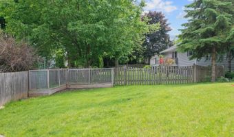 1800 S DERKS Dr, Appleton, WI 54915
