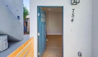 752 W 9th Ave, Escondido, CA 92025
