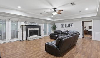 443 Woodlands Cir, Brandon, MS 39047