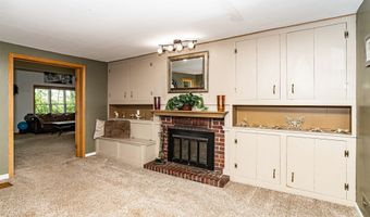 2005 N Dakota Ave, Ames, IA 50014