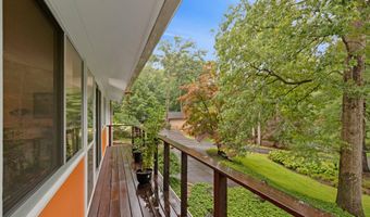 8004 PARK OVERLOOK Dr, Bethesda, MD 20817