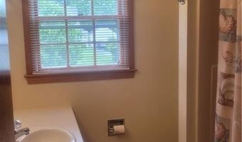 47 Harrison Ave, Newport, RI 02840